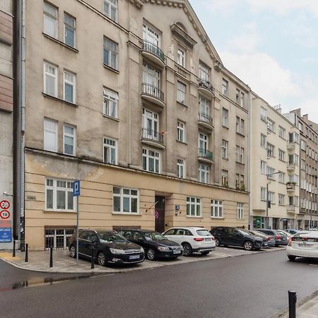 Metro Rondo Onz Apartment By Noclegi Renters Varšava Exteriér fotografie